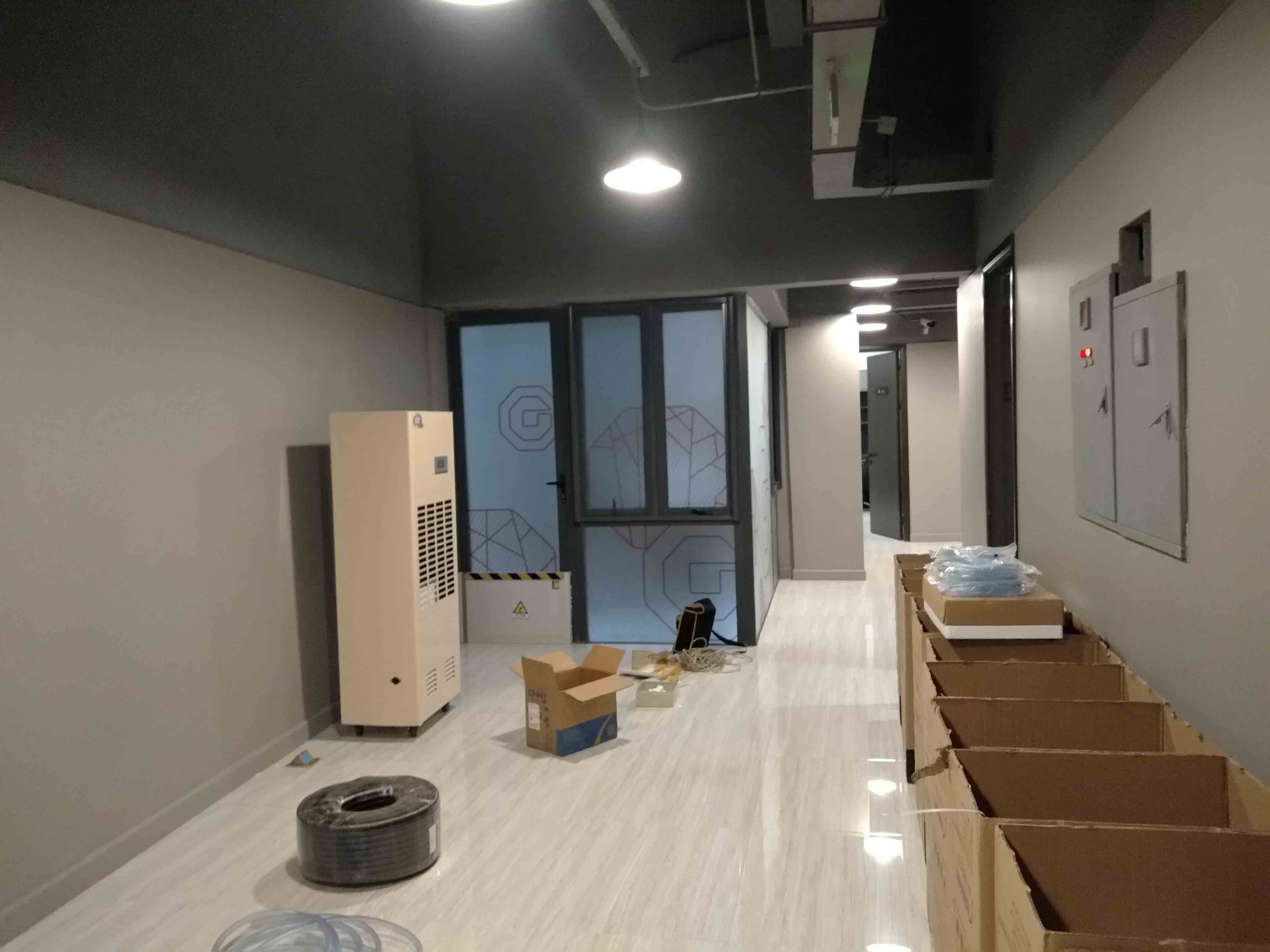 1581837960835899.jpg 1581837960835899.jpg